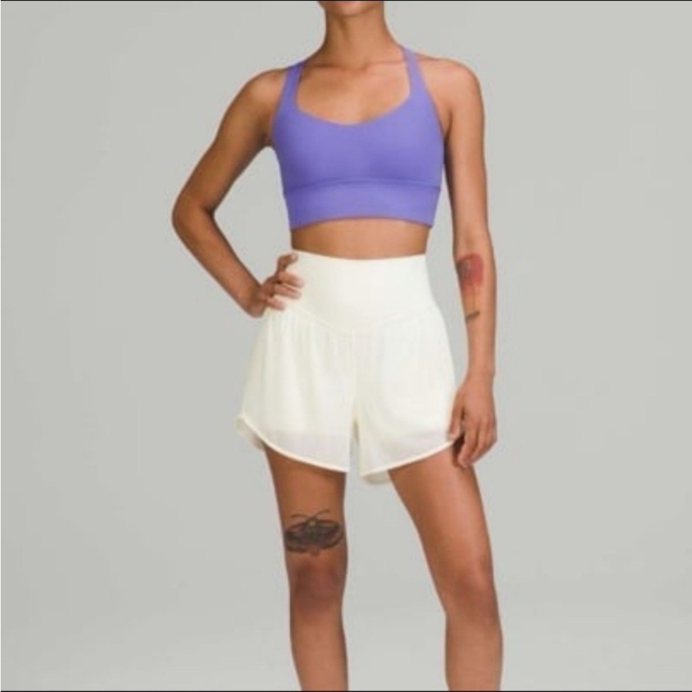 RARE Lululemon Nulu and Mesh High-Rise Yoga Short size 8 white SOLD OUT